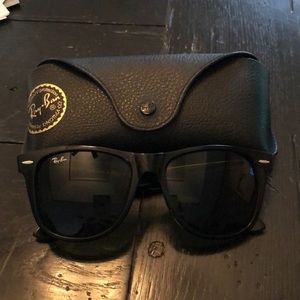 Wayfarer Ray-Bans